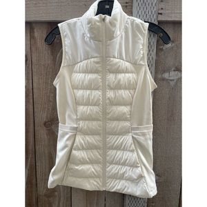 LULULEMON PUFFER CREAM VEST